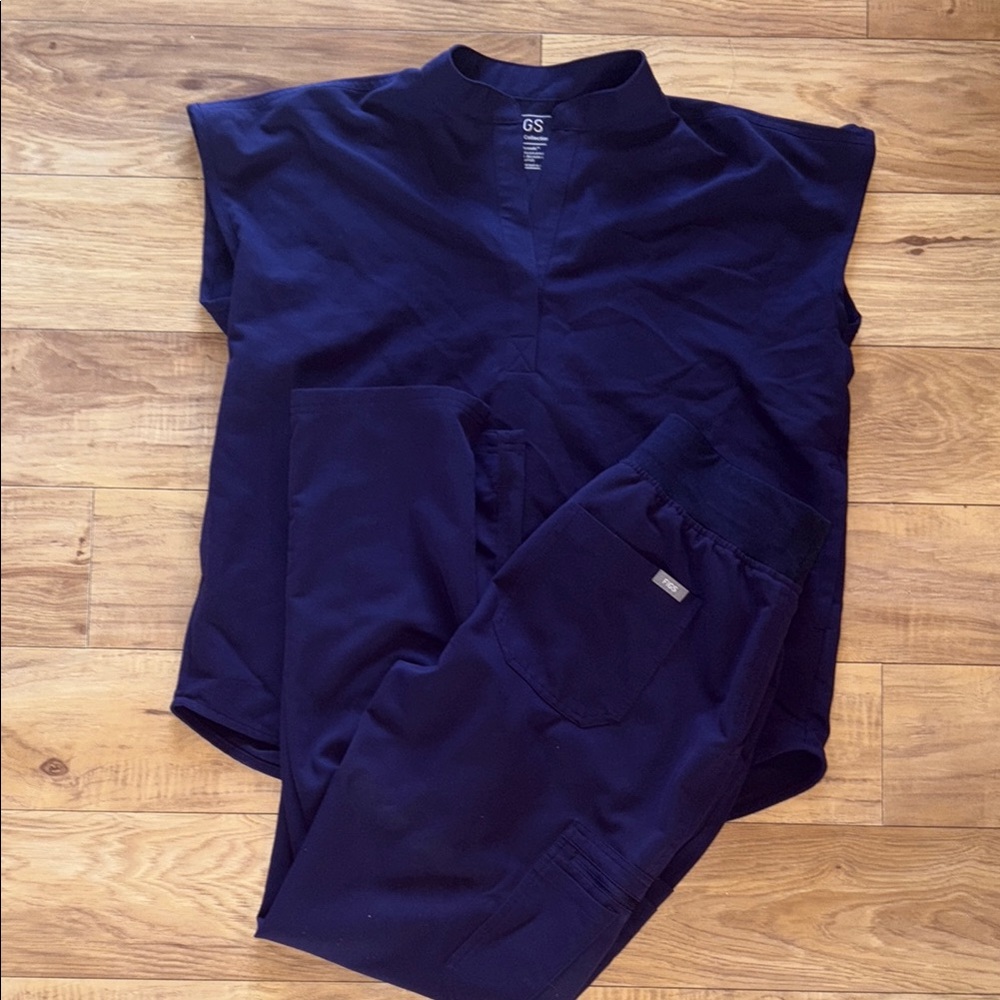 Figs Women's Purple Jam Scrub Set